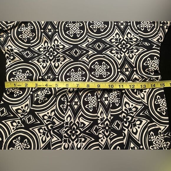 BCBG Max Azria Black and White Pocket Shirt Dress Small Business Cocktail Work - Picture 10 of 15